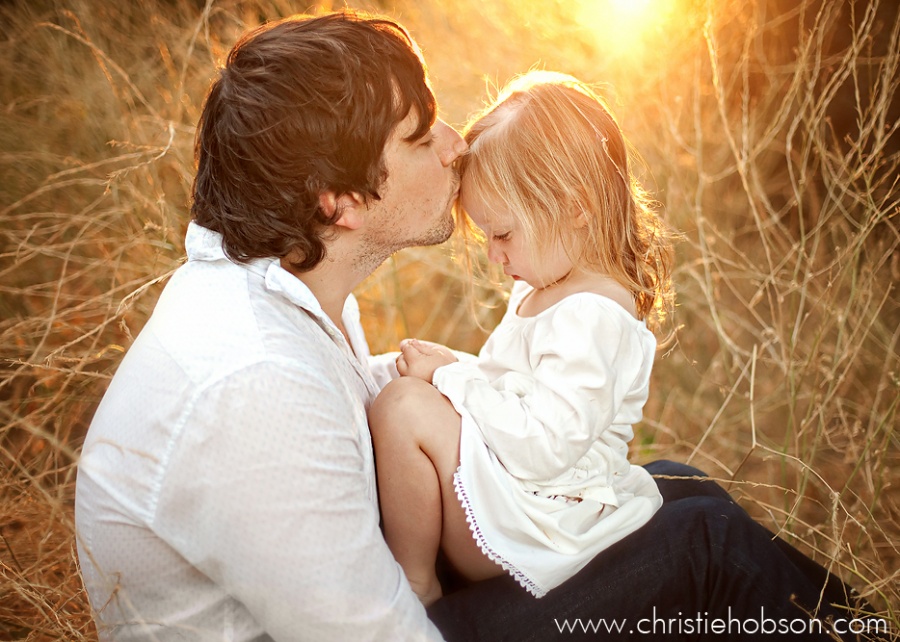 Không có gì đẹp hơn tình yêu giữa người cha và con gái